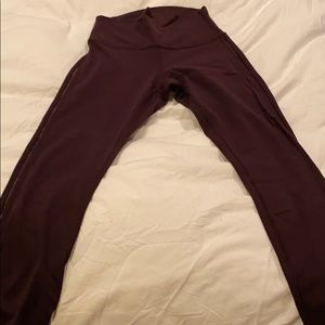 Lululemon leggings grape color size 4